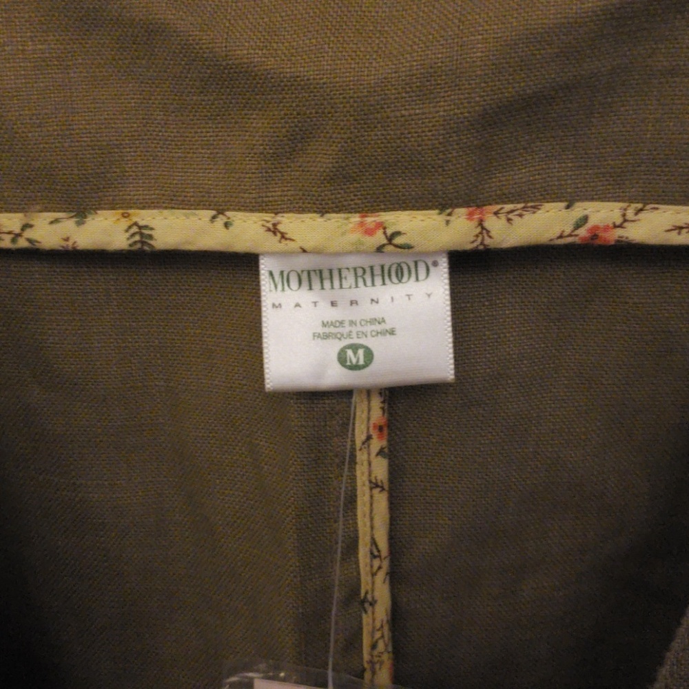 Maternity Vest - Picture 3 of 4